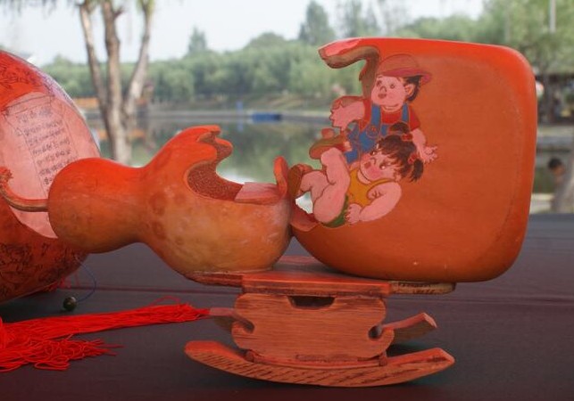 葫芦工艺品-福绿娃娃